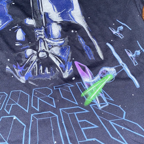 Sequin Star Wars tee darth Vader top - Picture 3 of 5